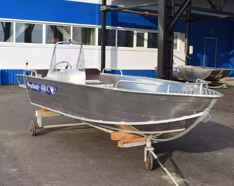 Алюминиевый катер Wyatboat-430 C в Тюмени