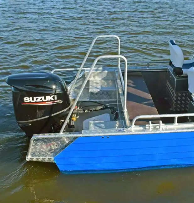 Алюминиевый катер Неман 550 с каютой в Тюмени