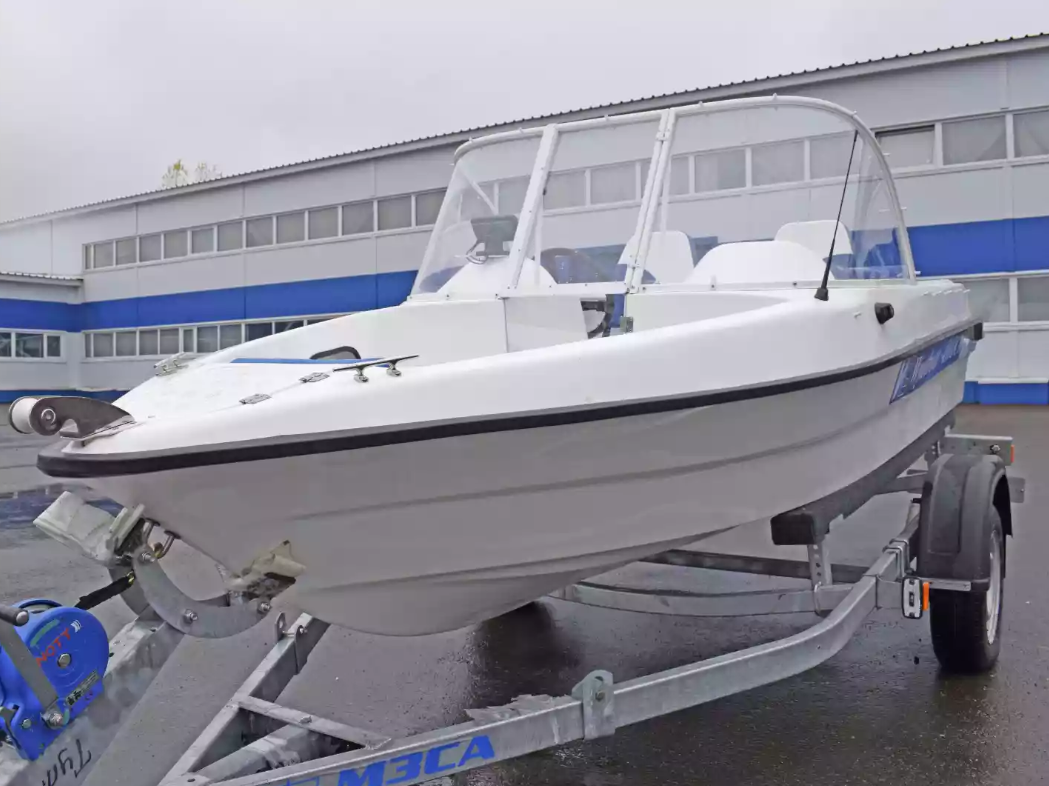 Стеклопластиковый катер Wyatboat-430DCМ (килевая) в Тюмени