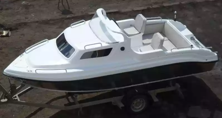 Комбинированный катер Neman-500 с каютой в Тюмени