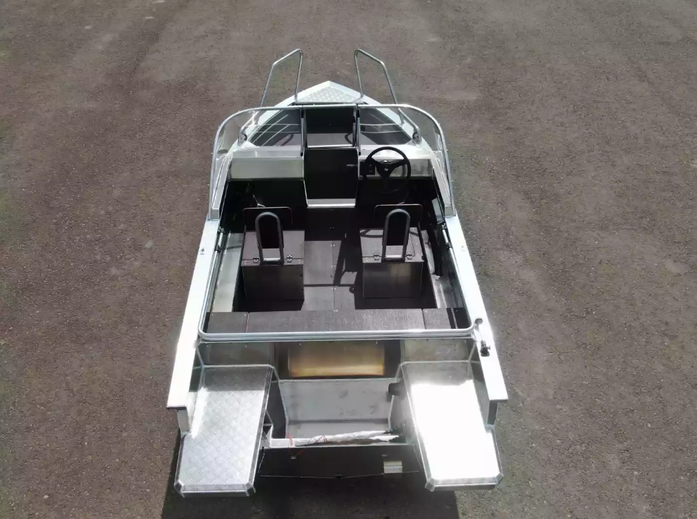 Алюминиевая лодка  Неман-400 DCM NEW в Тюмени