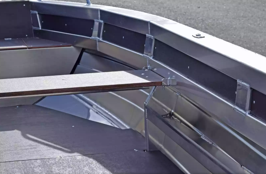 Алюминиевая лодка  Неман-480 Р в Тюмени