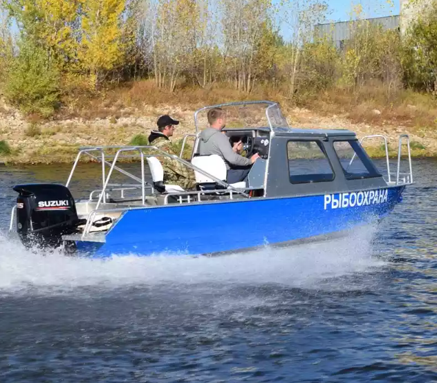 Алюминиевый катер Неман 550 с каютой в Тюмени