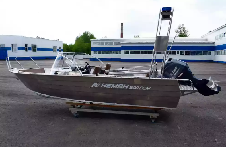 Алюминиевый катер Неман-500 DCM в Тюмени