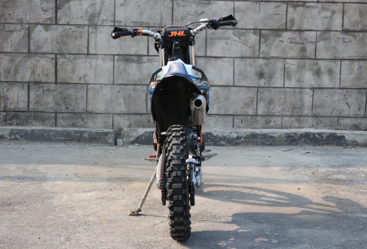 Мотоцикл JHLMOTO JHL Z3 CB250 (172FMM-3A) в Тюмени