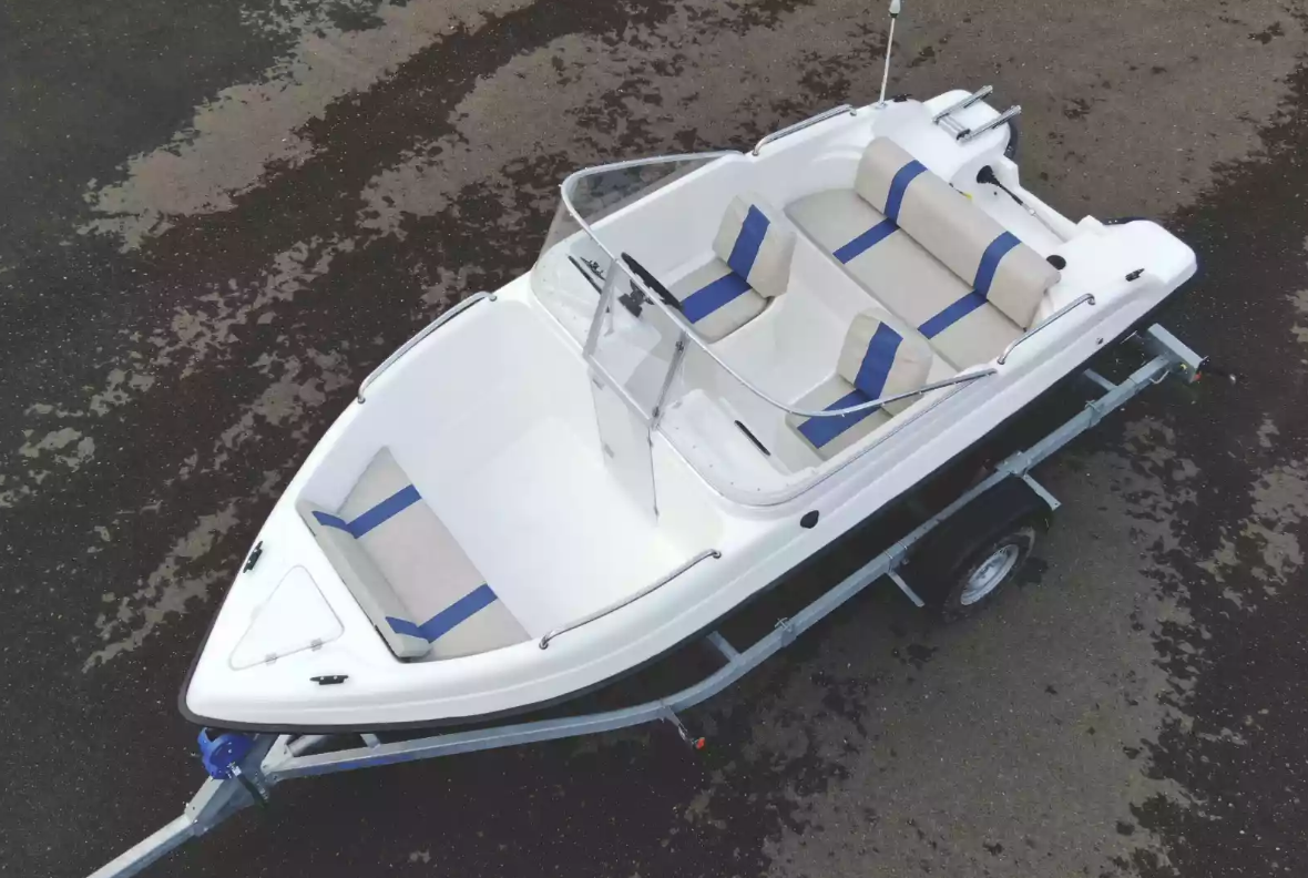 Стеклопластиковый катер Wyatboat-3 DC Open в Тюмени