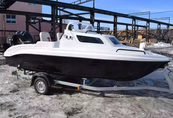 Комбинированный катер Neman-500 с каютой в Тюмени