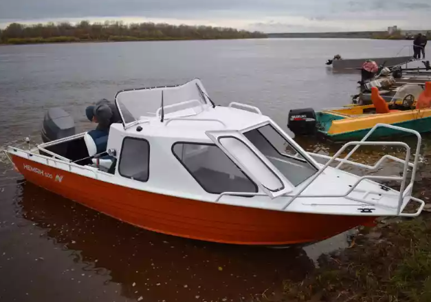 Алюминиевый катер Неман-500 (каютный) в Тюмени