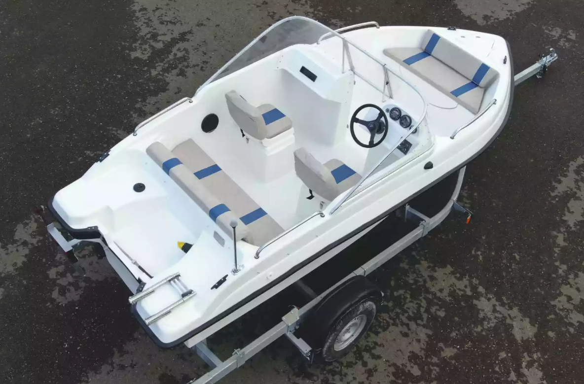 Стеклопластиковый катер Wyatboat-3 DC Open в Тюмени