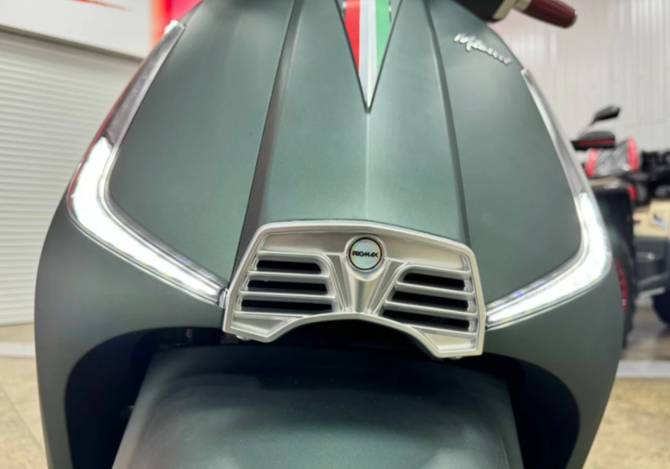 Скутер PROMAX Miami 240 (49) в Тюмени