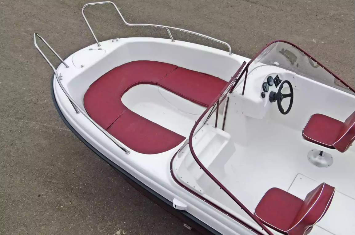 Комбинированный катер Neman-530 Open в Тюмени