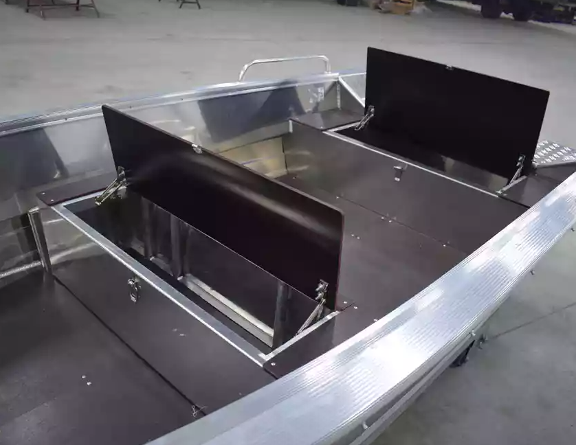 Алюминиевая лодка  Wyatboat-430 Р в Тюмени