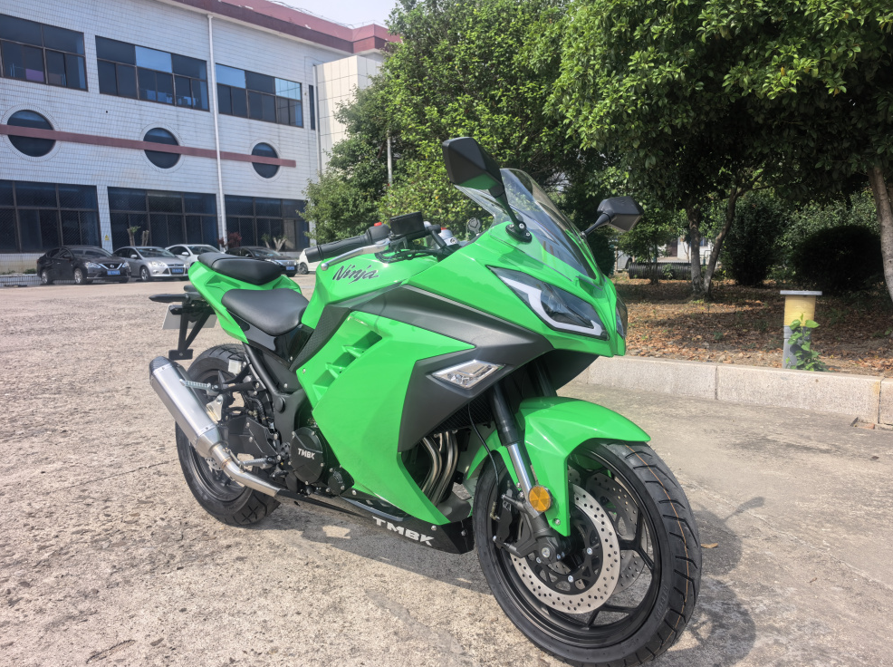 Мотоцикл TMBK Ninja 400cc в Тюмени