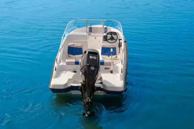 Стеклопластиковый катер Wyatboat-3 DC Open в Тюмени