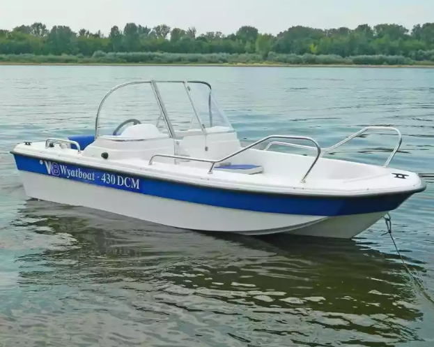 Стеклопластиковый катер Wyatboat-430 DCM (тримаран) в Тюмени