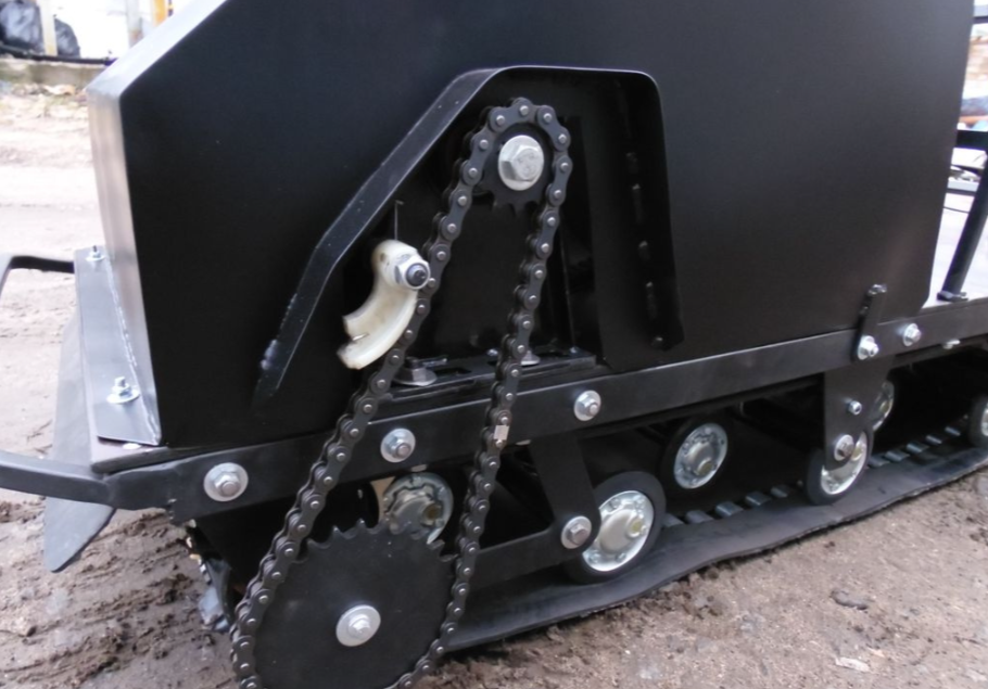 Мотобуксировщик AhtaR Зима 15 л/с с вариатором в Тюмени