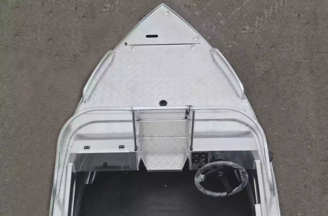 Алюминиевая лодка  Neman-400 PRO в Тюмени