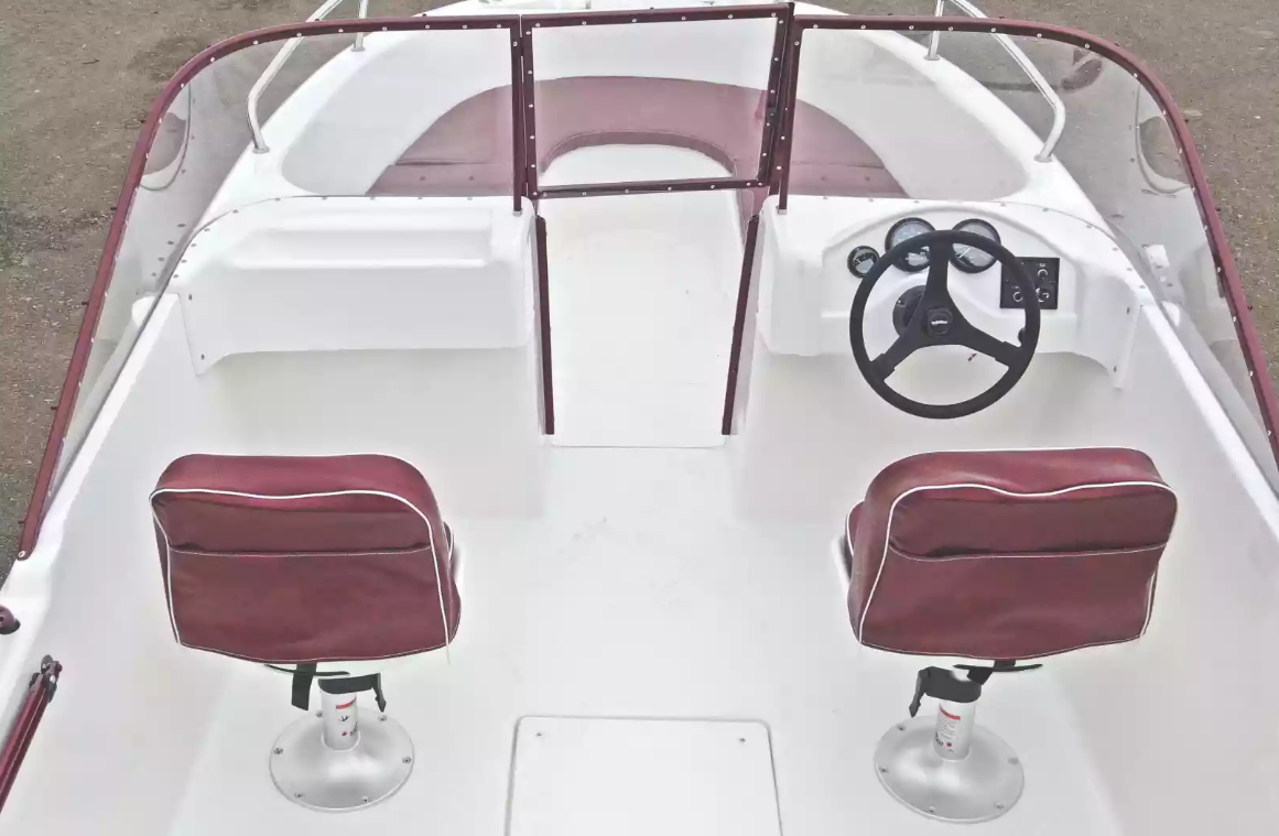 Комбинированный катер Neman-530 Open в Тюмени