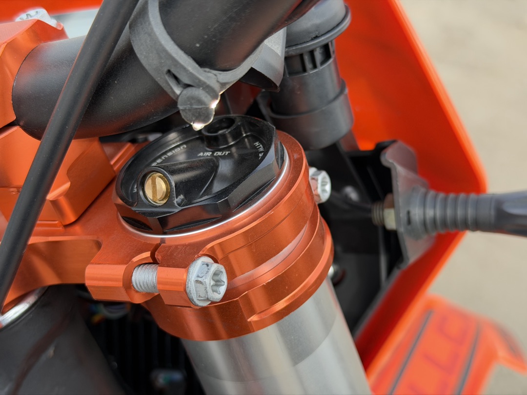 Кроссовый мотоцикл PROMAX HELLCAT NC450S EFI в Тюмени