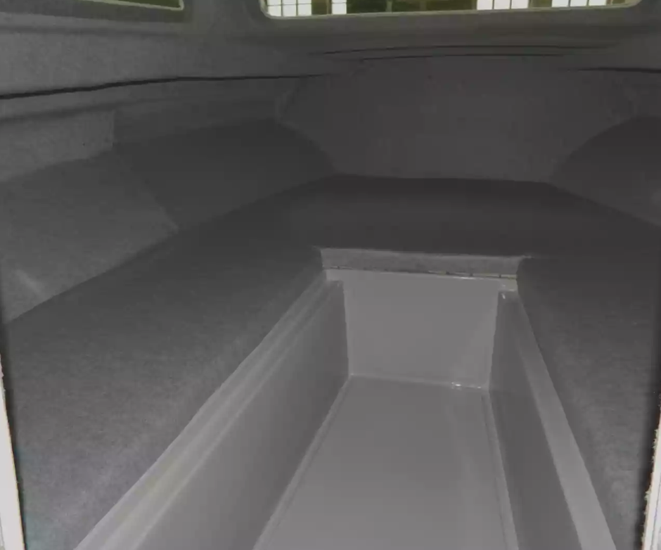 Стеклопластиковый катер Neman-500 в Тюмени