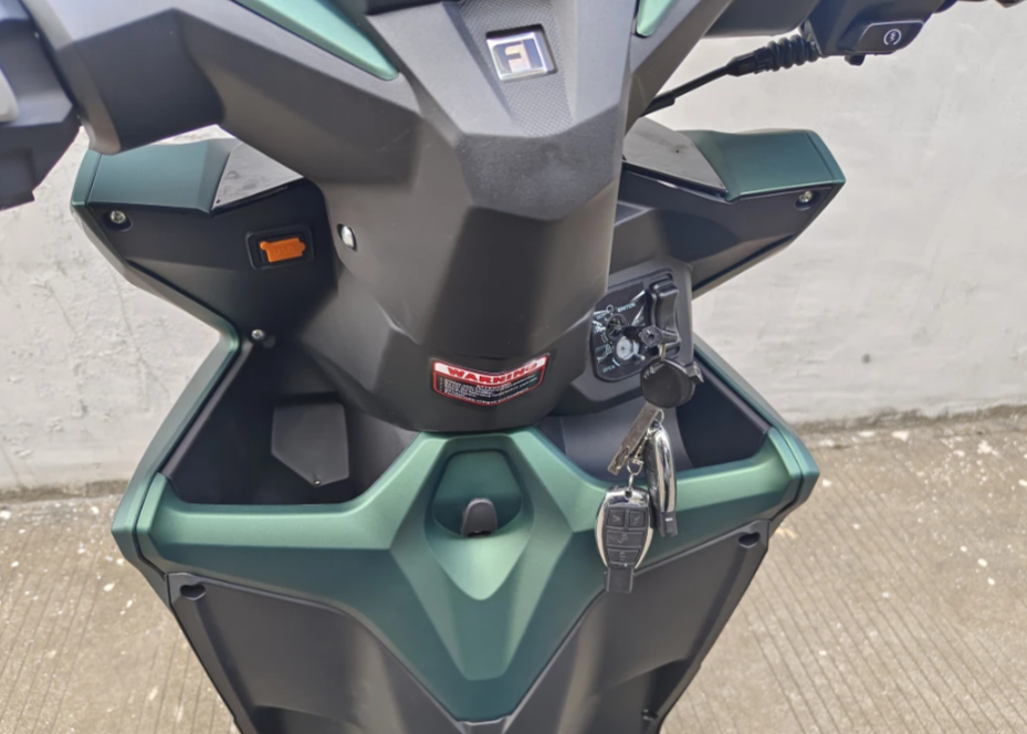 Скутер PROMAX INFERNO 250 (49) в Тюмени