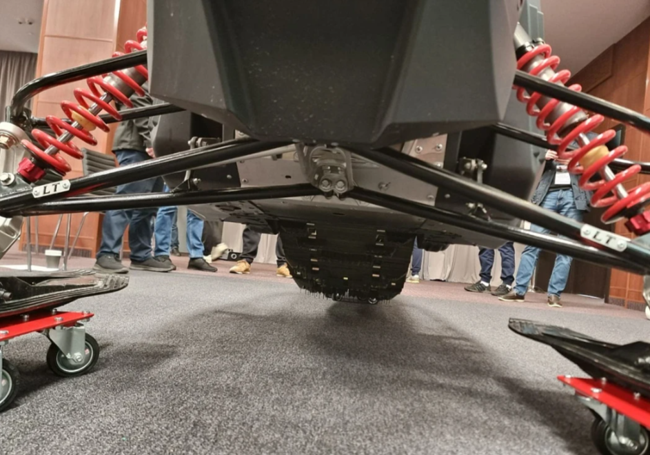 Снегоход AODES Siberiacross 1000 SWT 600mm LCD 6.8 в Тюмени