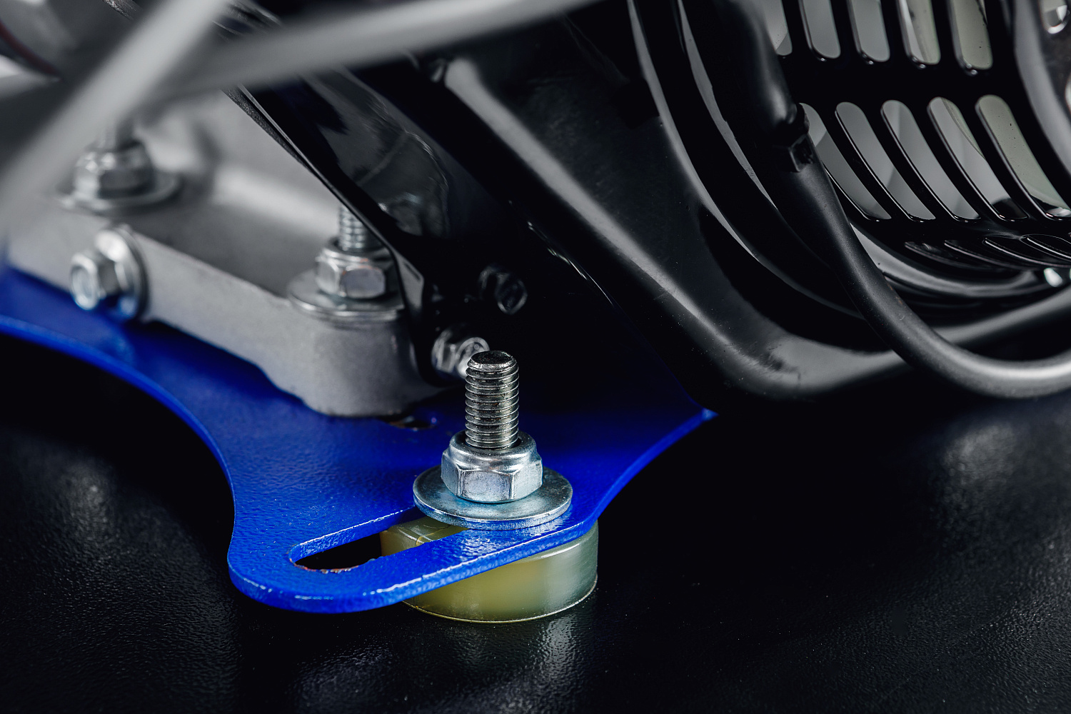 МОТОБУКСИРОВЩИК IKUDZO LONG 2.0 1700/500 EKR20 в Тюмени