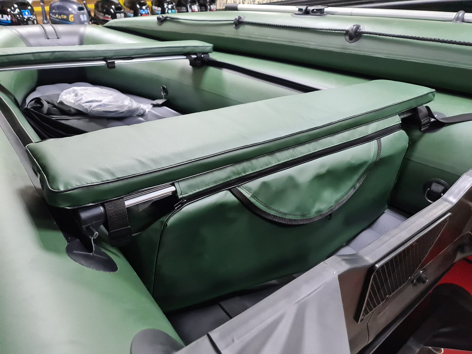 КОМПЛЕКТ МЯГКИХ НАКЛАДОК С СУМКОЙ ДЛЯ ЛОДОК 110Х20 ЗЕЛЕНЫЙ в Тюмени