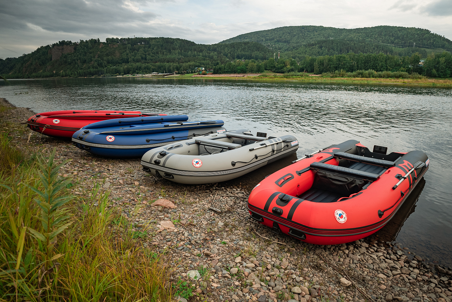 Лодка MISHIMO RIVER FJET PRO 410  под водомет в Тюмени