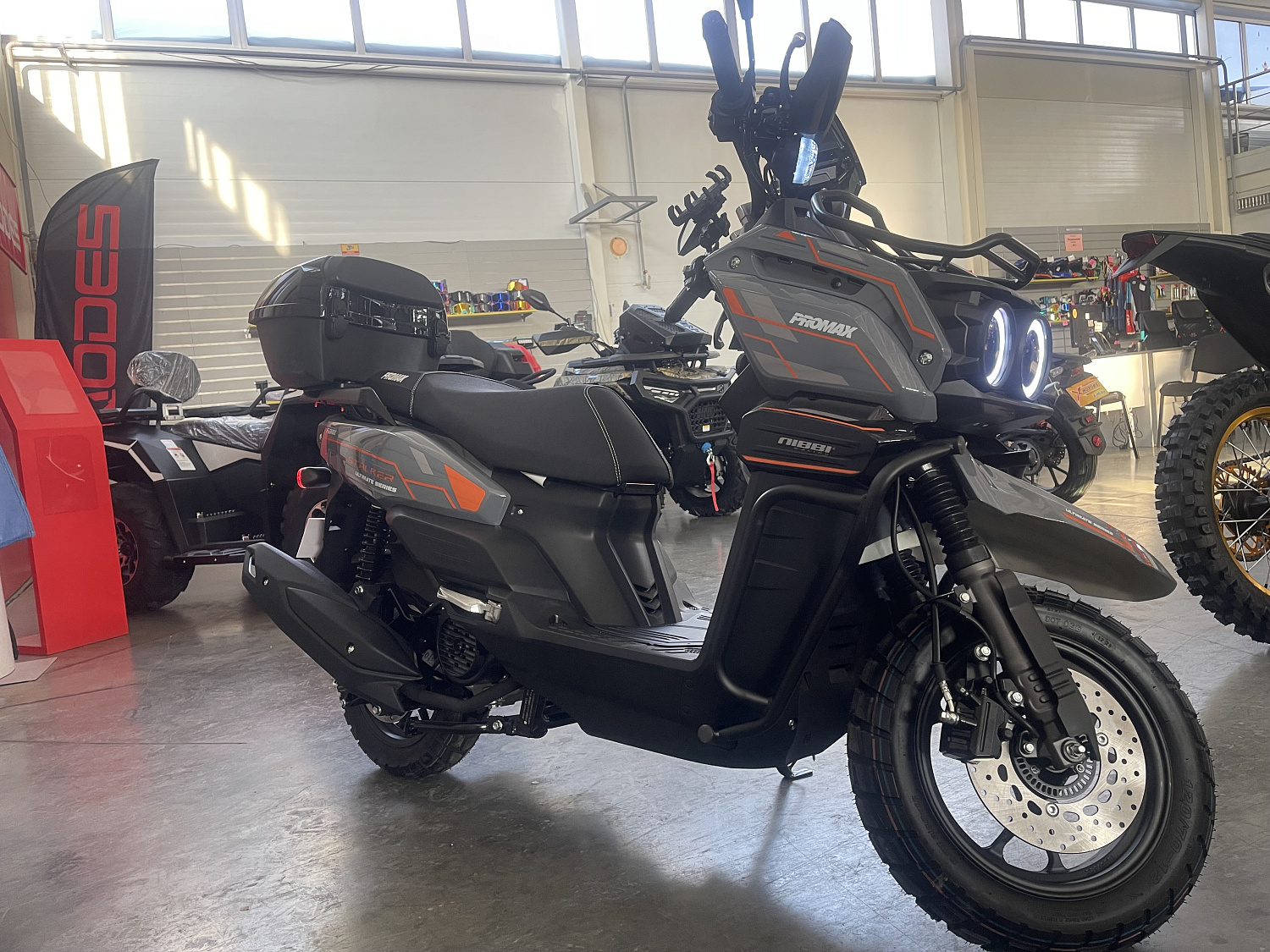 Скутер PROMAX STALKER 240(49) в Тюмени