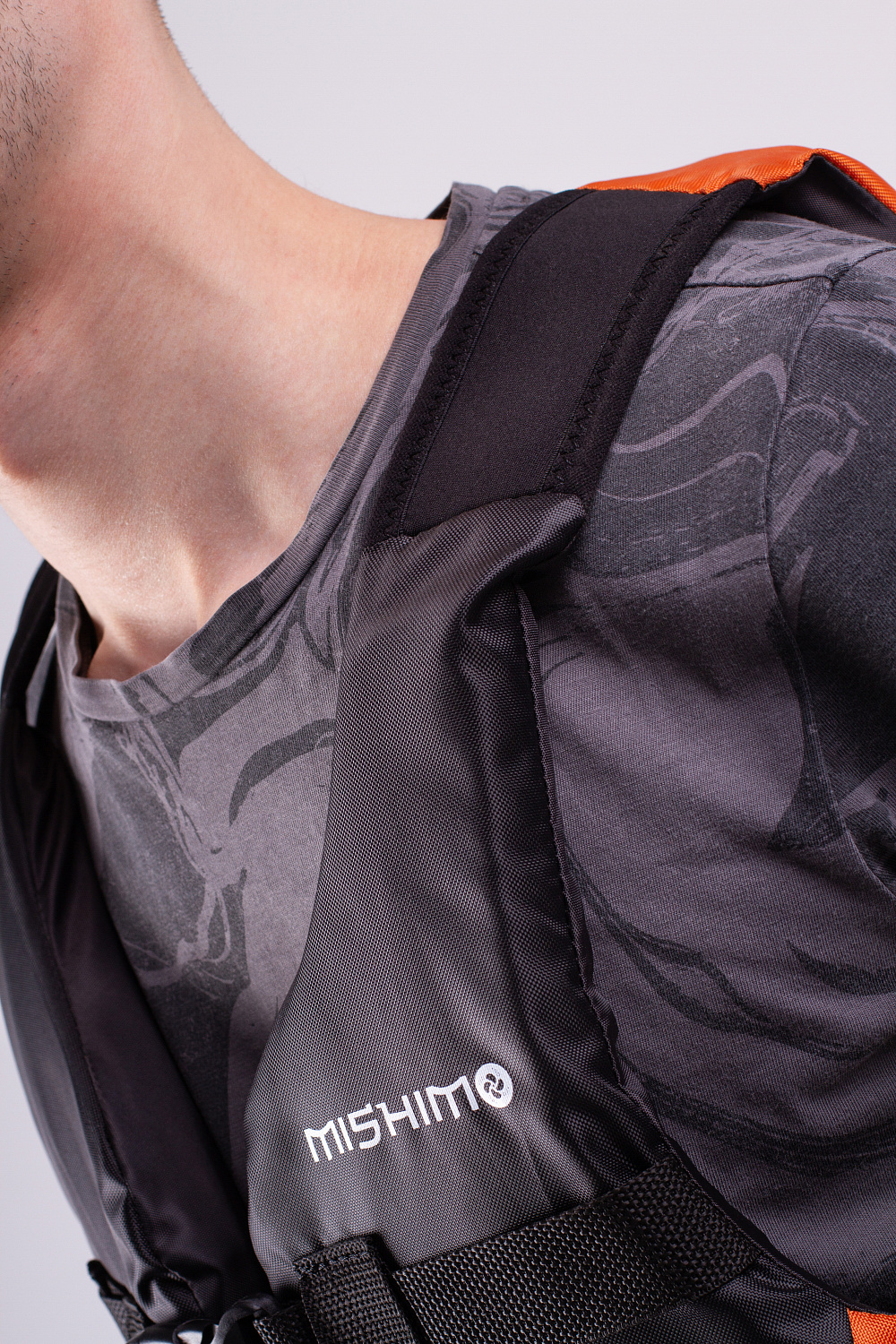 Жилет спасательный MISHIMO PRO Премиум качества Черно-оранжевый в Тюмени