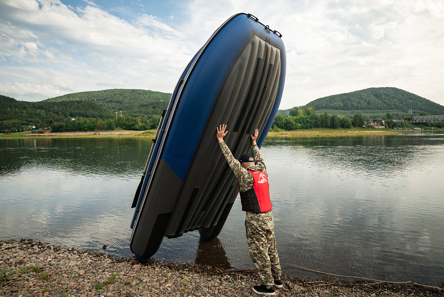 Лодка MISHIMO RIVER FJET PRO 410  под водомет в Тюмени