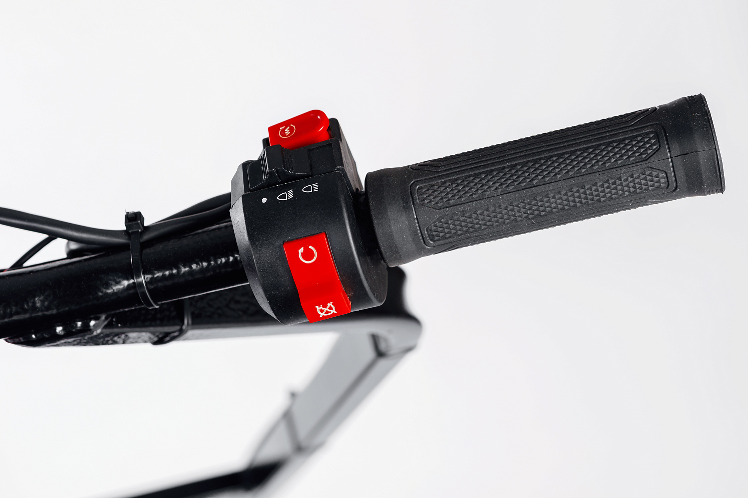 МОТОБУКСИРОВЩИК IKUDZO LONG 2.0 1700/500 EKR20 в Тюмени