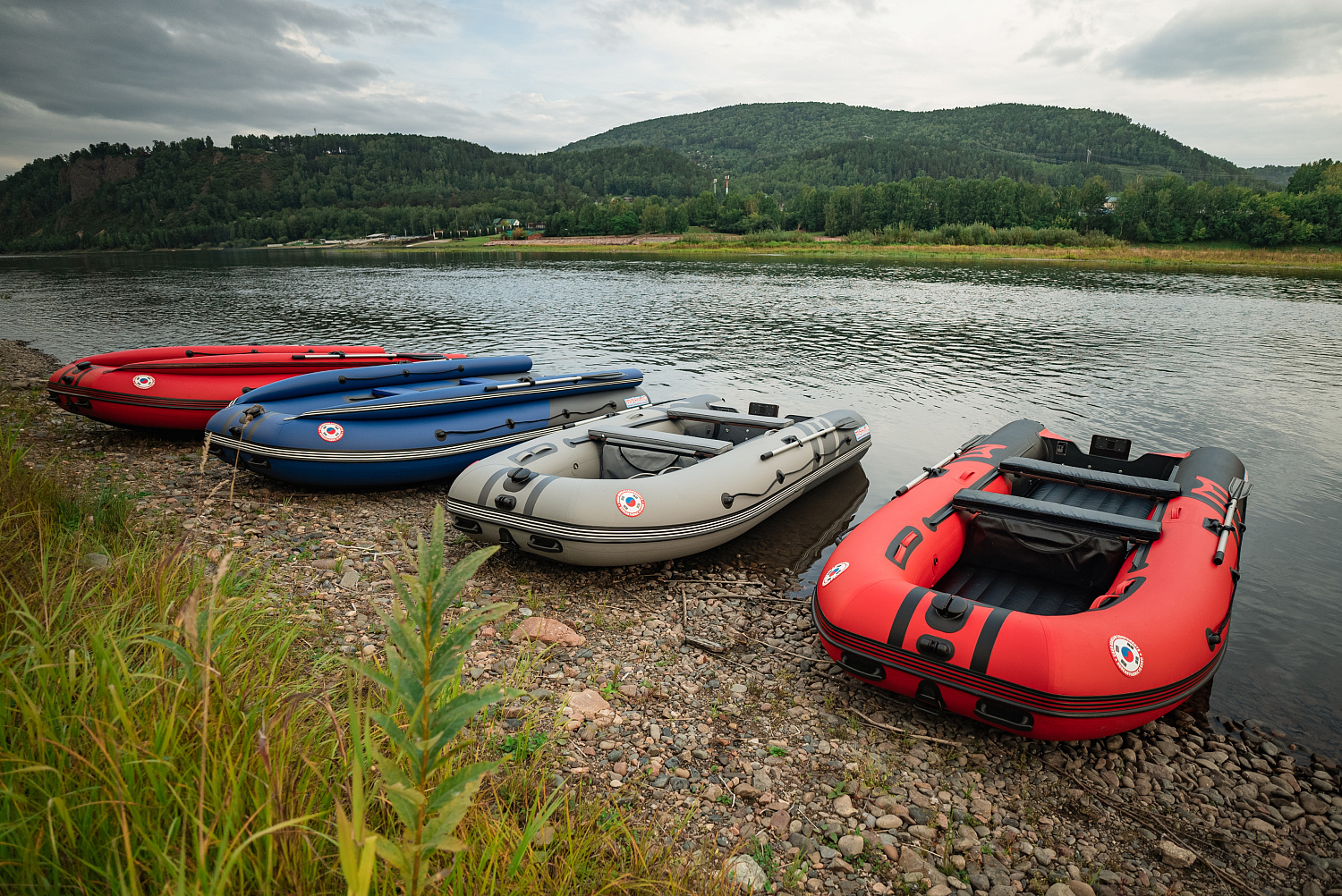 Лодка MISHIMO RIVER FJET PRO 410  под водомет в Тюмени