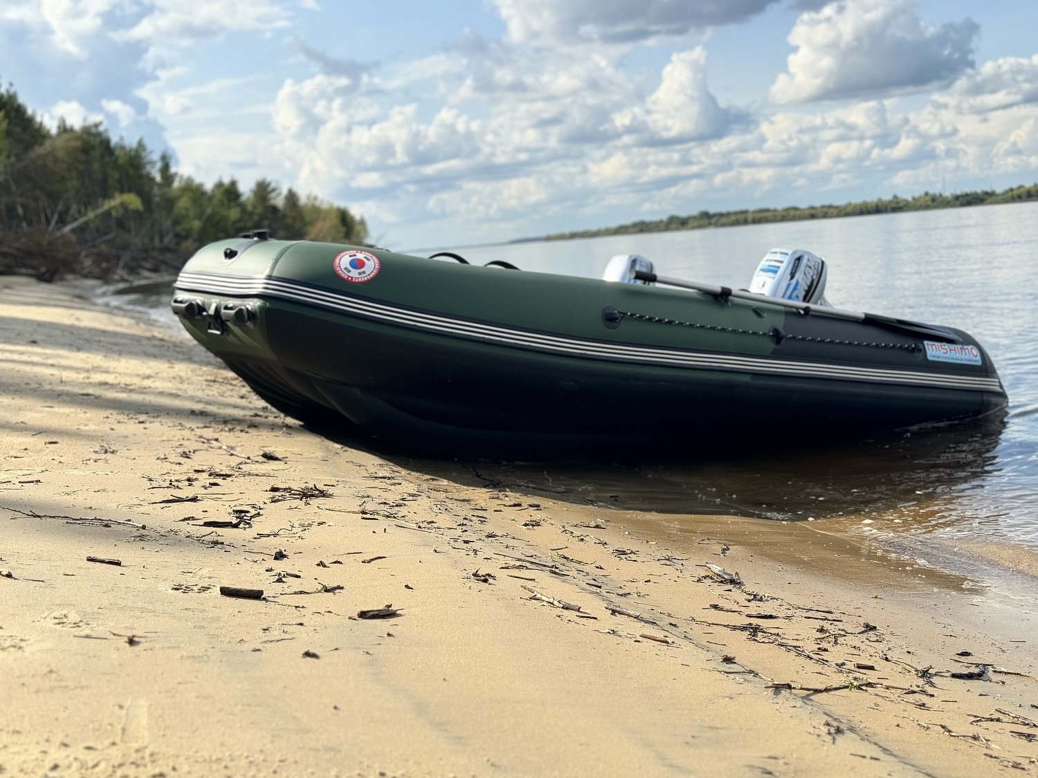 Лодка MISHIMO BIG FLOOR 400 в Тюмени