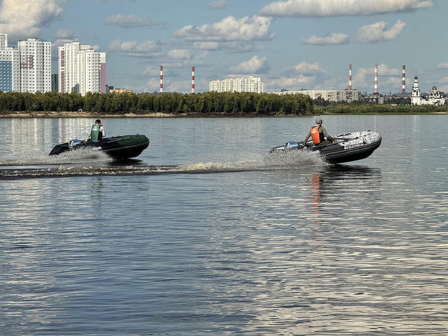 Лодка MISHIMO BIG FLOOR 440 в Тюмени