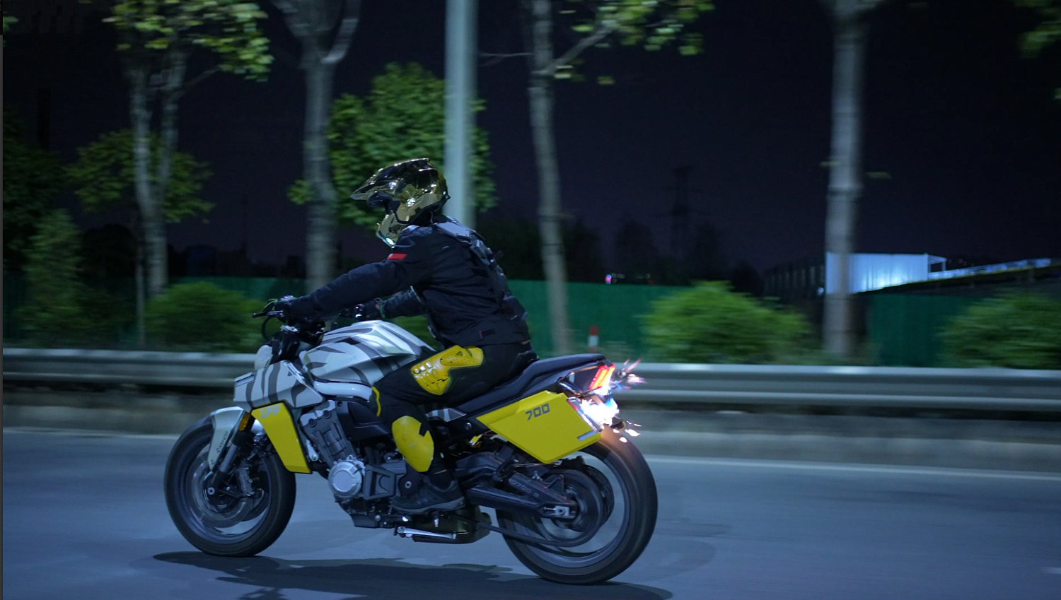 Мотоцикл Benda LFS 700 в Тюмени