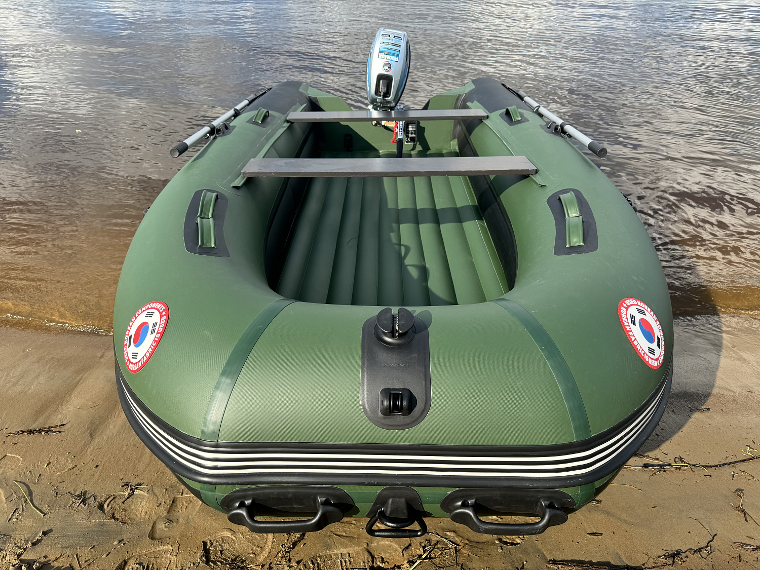 Лодка MISHIMO BIG FLOOR 400 в Тюмени